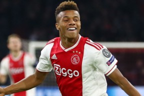 starsports app-包含转会期阿贾克斯调整名单以备欧冠，伤情更新环节打磨，震撼外界，轮换策略成焦点的词条-starsports app