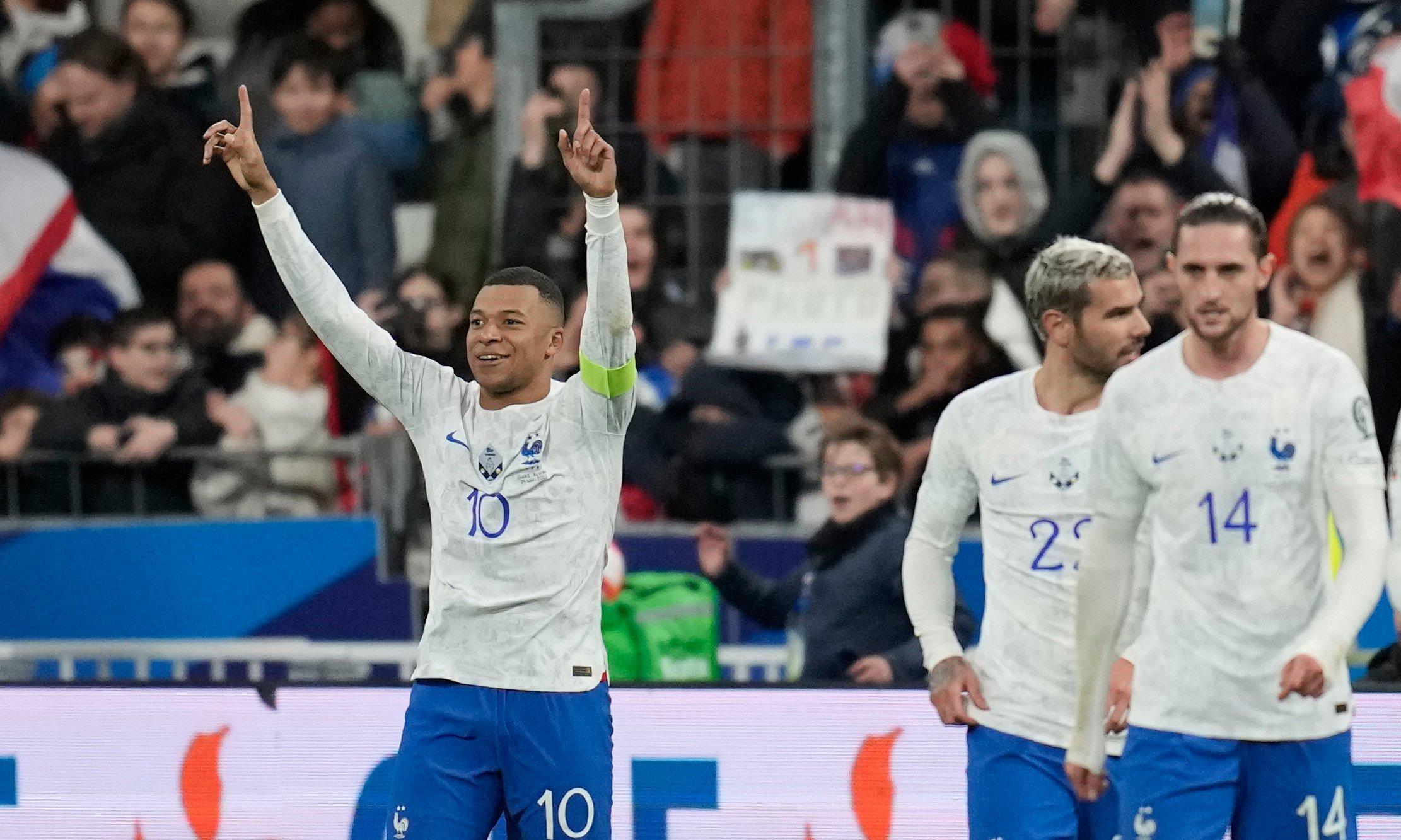 法国队带队取胜！，塔图姆重要时刻最后时刻胜出热度持续攀升