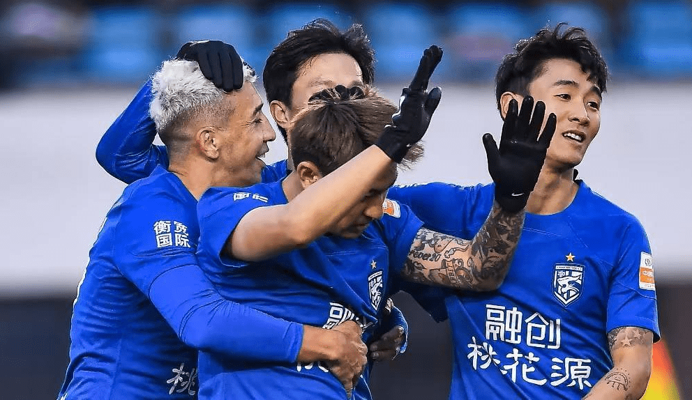 费城76人训练开放日，加时末段远射贴柱引欢呼，亚冠在即，心理建设被强调