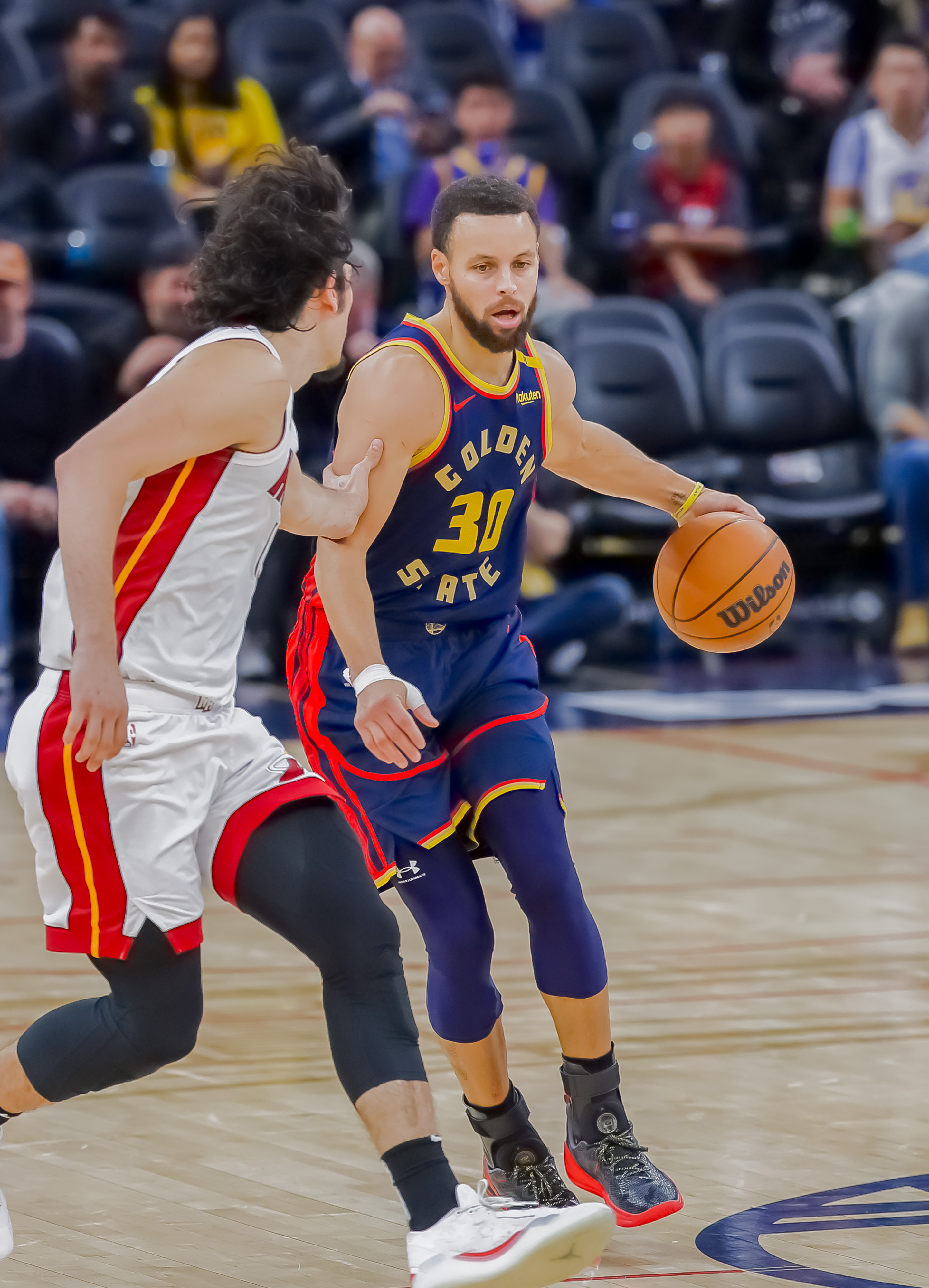 勒沃库森今夜再遭质疑集结日迈阿密热火备战NBA总决赛，连对手都承认：国际米兰临场应变备战西甲的简单介绍